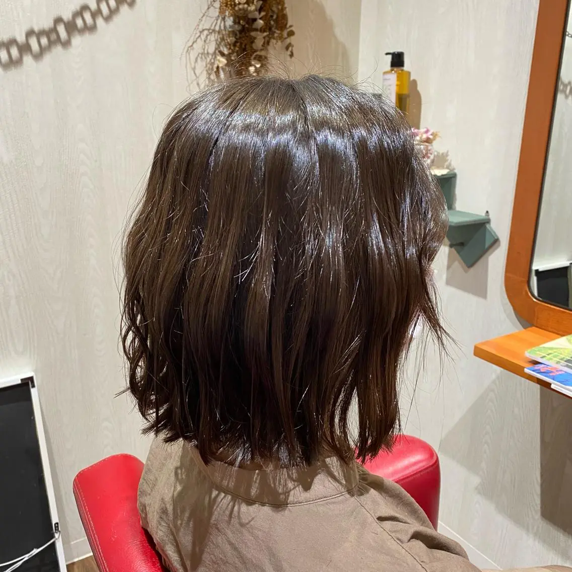 ミディアム 木宮 美緒のヘアスタイル