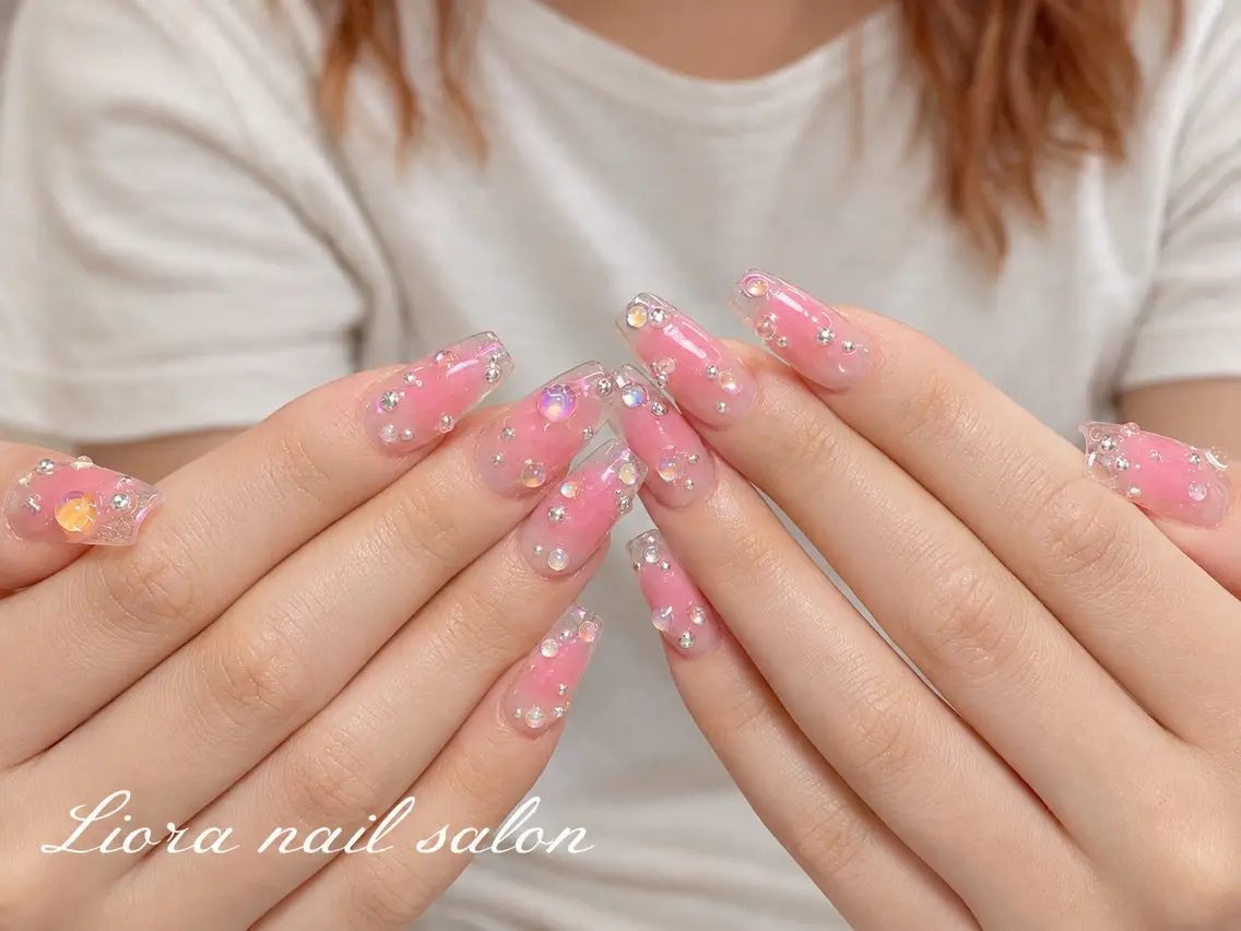 ネイル チークネイル フットネイル フレンチネイル ジェルネイル ガーリー ハンドネイル Liora nailのネイルデザイン