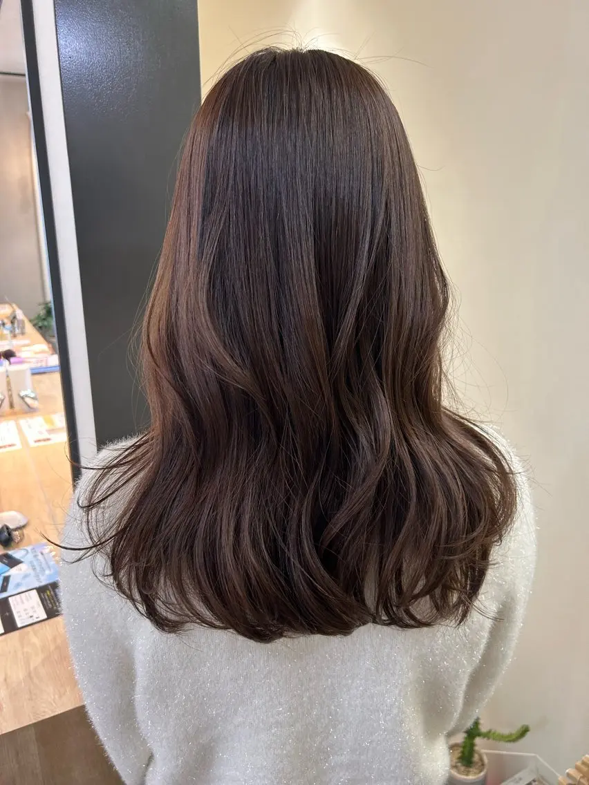 ロング カラー ベージュカラー ブラウンカラー ブラウンベージュ hubhair レイヤー/透明感のヘアスタイル