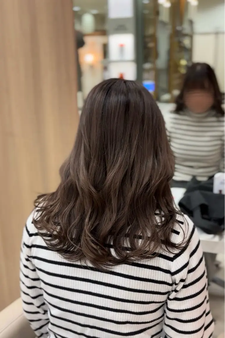 セミロング ヘアカラー ☀️原口 陽太☀️のヘアスタイル
