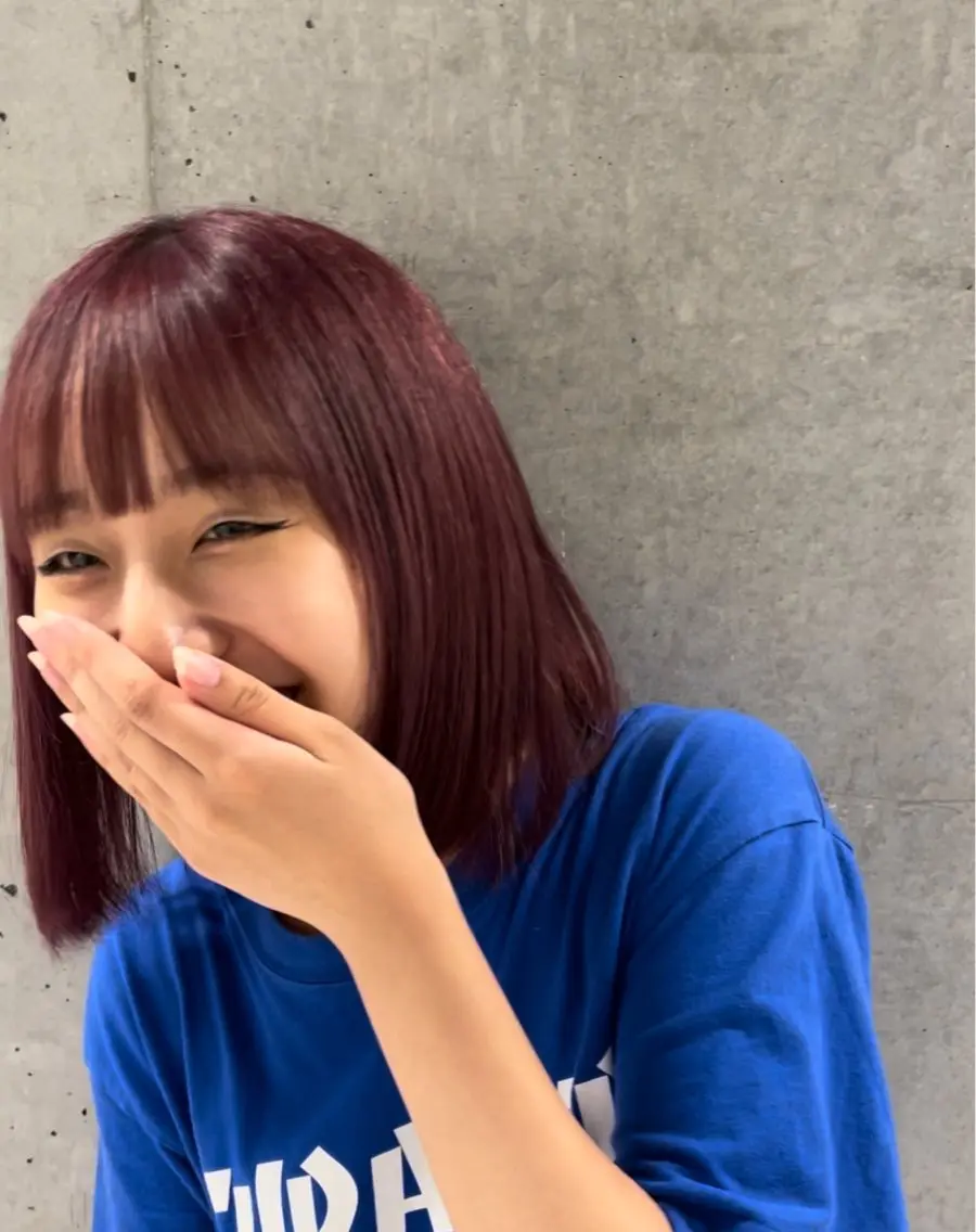 ミディアム カラー yuzuna ハイトーン 天神のヘアスタイル