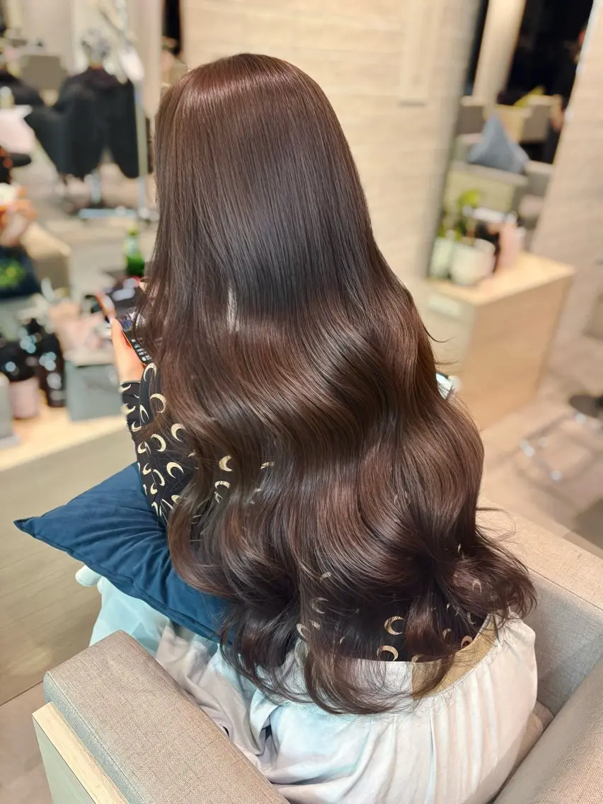 ロング カラー ベージュカラー ブリーチ ブラウンカラー ブリーチなしカラー 韓国風ヘア ヘアカラー トリートメント 銀座/韓国レイヤー/ 艶カラー🍓原田侑依のヘアスタイル