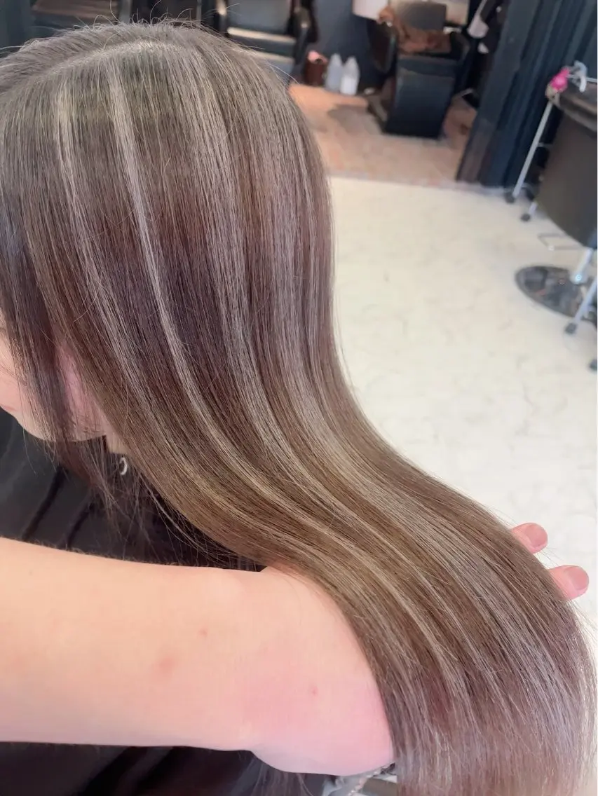 ロング ヘアカラー トリートメント 💎JADE GRACE💎のヘアスタイル