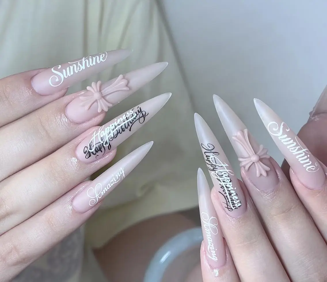 ネイル ハンドネイル Pure&Rich Nailのネイルデザイン