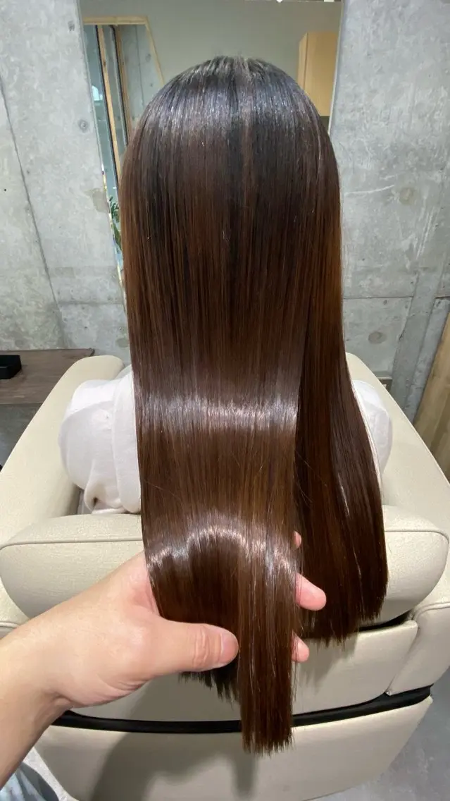 ロング 縮毛矯正 トリートメント 酸熱トリートメント ヘアカラー 原田 直哉のヘアスタイル