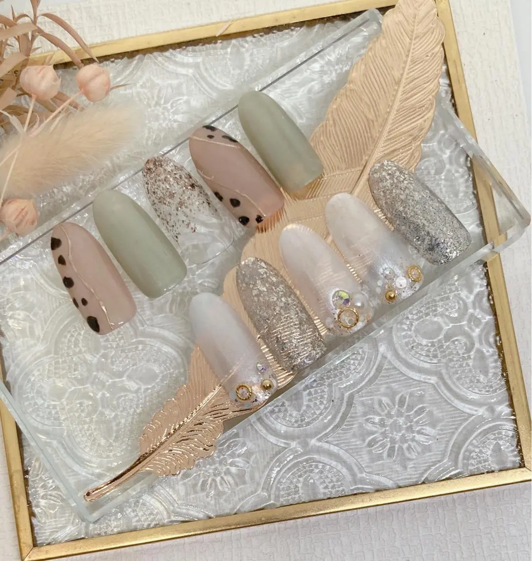 ネイル Agu. Nail tomoのネイルデザイン