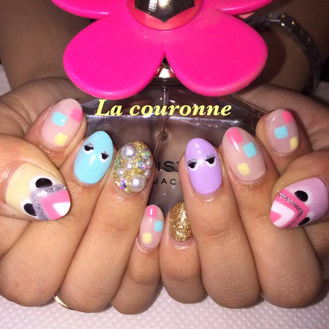 ネイル Lacouronne NATSUMIのネイルデザイン