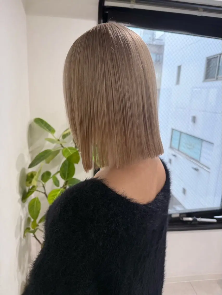 カット＋ダブルカラー（ケアブリーチ変更可）＋トリートメントの写真
