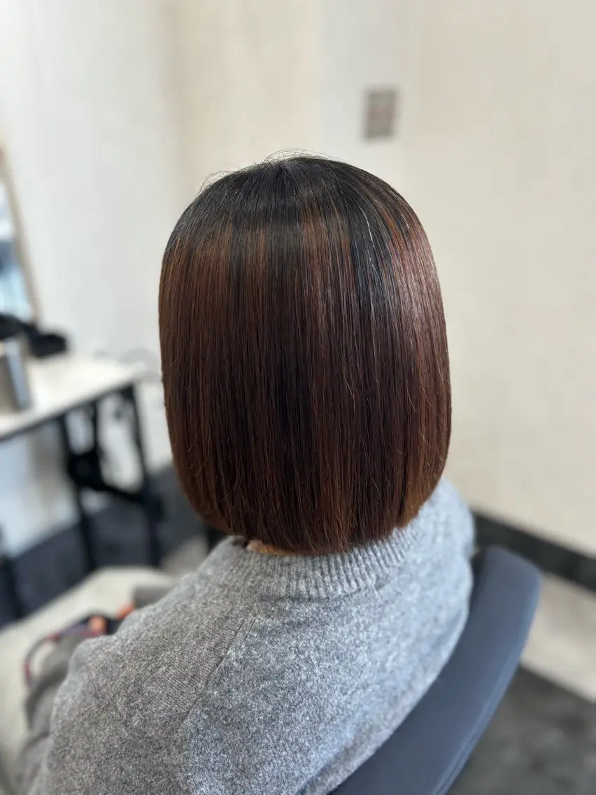 ミディアム ハイライト 髪質改善 レイヤーカット 縮毛矯正 酸性ストレート SUGAMI ✴︎ Hikariのヘアスタイル