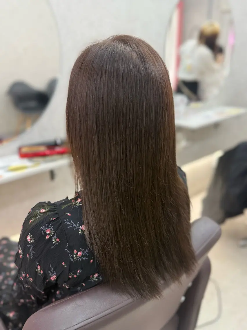 カラー 💙関 愛菜💙のヘアスタイル