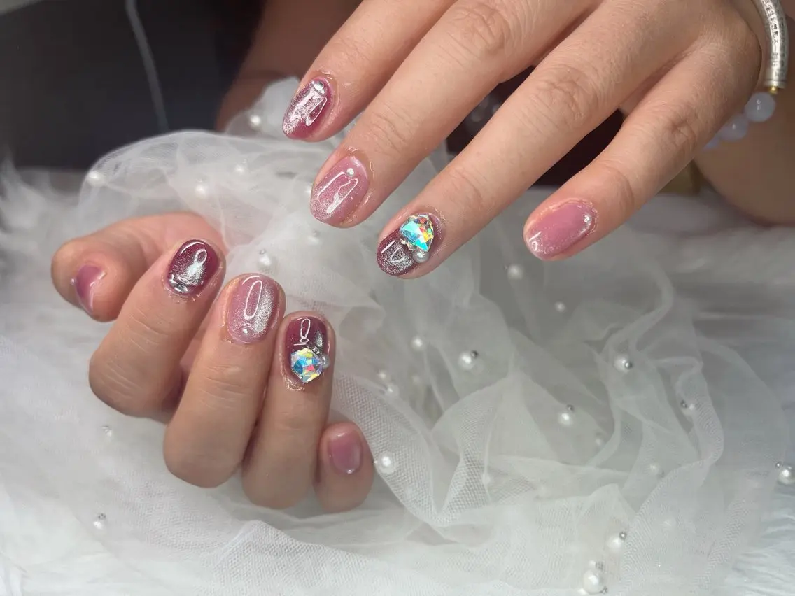 ネイル INF ネイルサロンのネイルデザイン