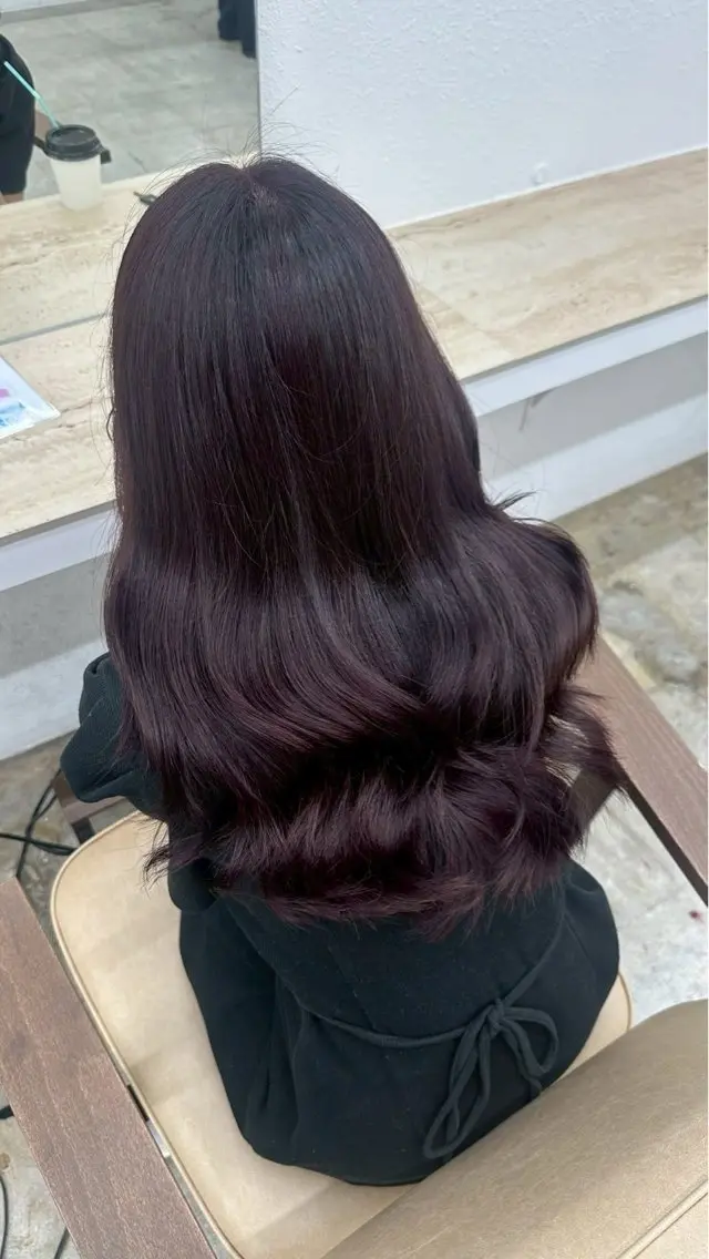 【🪽お肌を白く見せたい方🪽】ブリーチなし艶髪ラベンダーカラー➕トリートメント💜寒色カラー/ラベンダーブラウンの写真