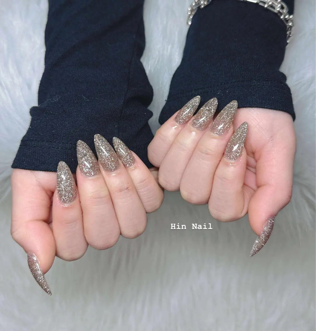 ネイル ハンドネイル HIN NAILのネイルデザイン