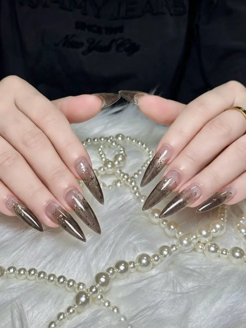 ネイル ジェルネイル グラデーション 韓国ネイル シンプルネイル 夏ネイル ハンドネイル ハンドケア NEM nailstudioのネイルデザイン