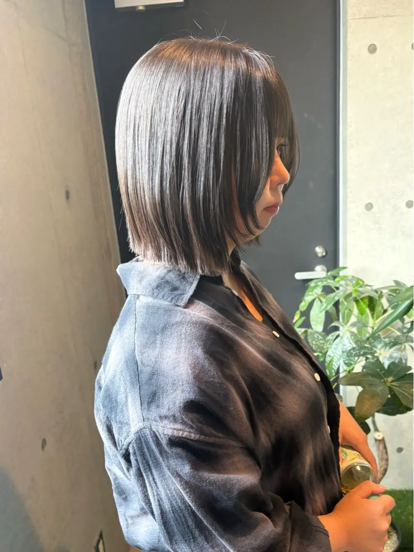 ショート 切りっぱなしボブ ボブ カット ヘアカラー nanami /透明感カラー/ボブのヘアスタイル