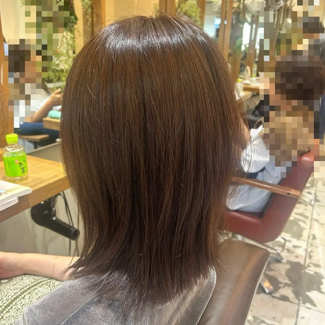 ミディアム カラー カット ヘアカラー トリートメント 若狭 彩花のヘアスタイル
