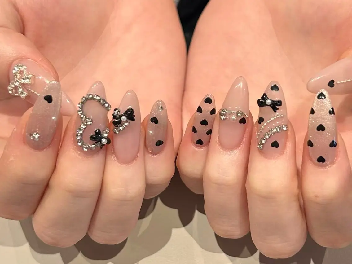ネイル ハンドネイル 🎀kira 長さだし💗モチ最高のネイルデザイン