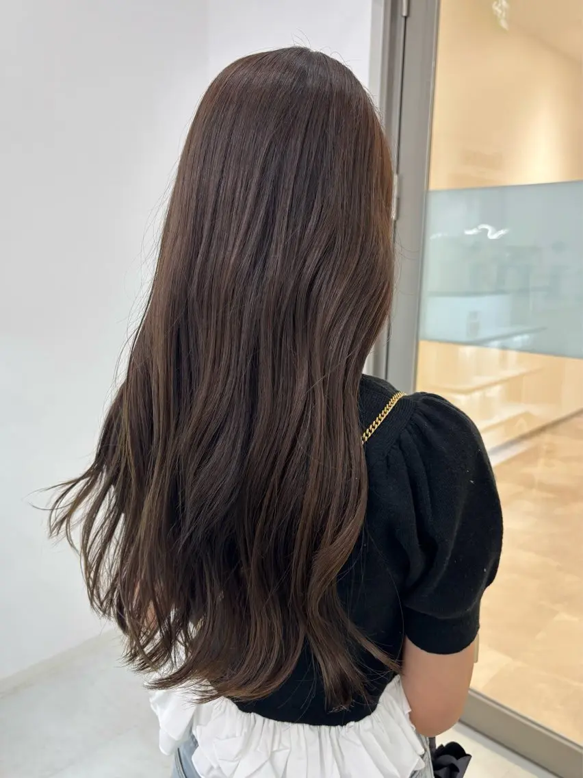 ロング カラー カット ヘアカラー トリートメント 【aini天王寺】 𝐚𝐢𝐫𝐢✂︎のヘアスタイル
