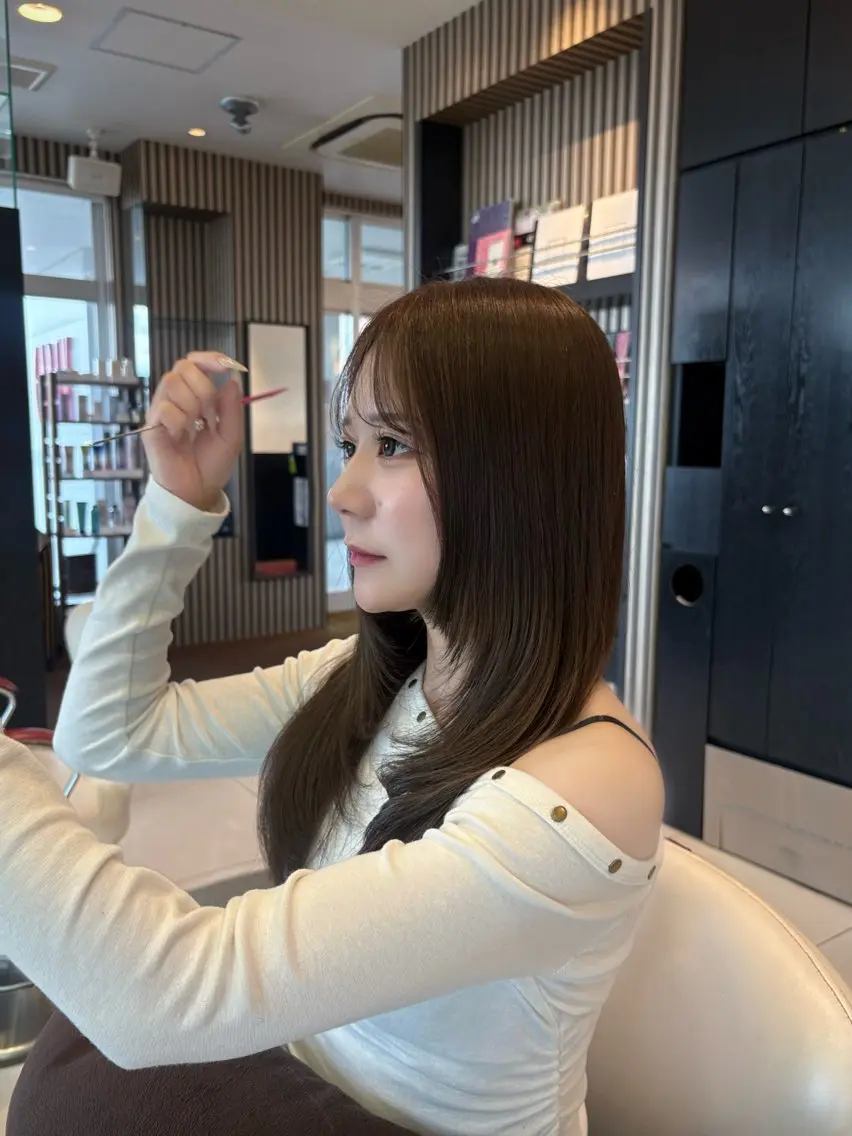 カラー ヘアカラー 中山 千優のヘアスタイル