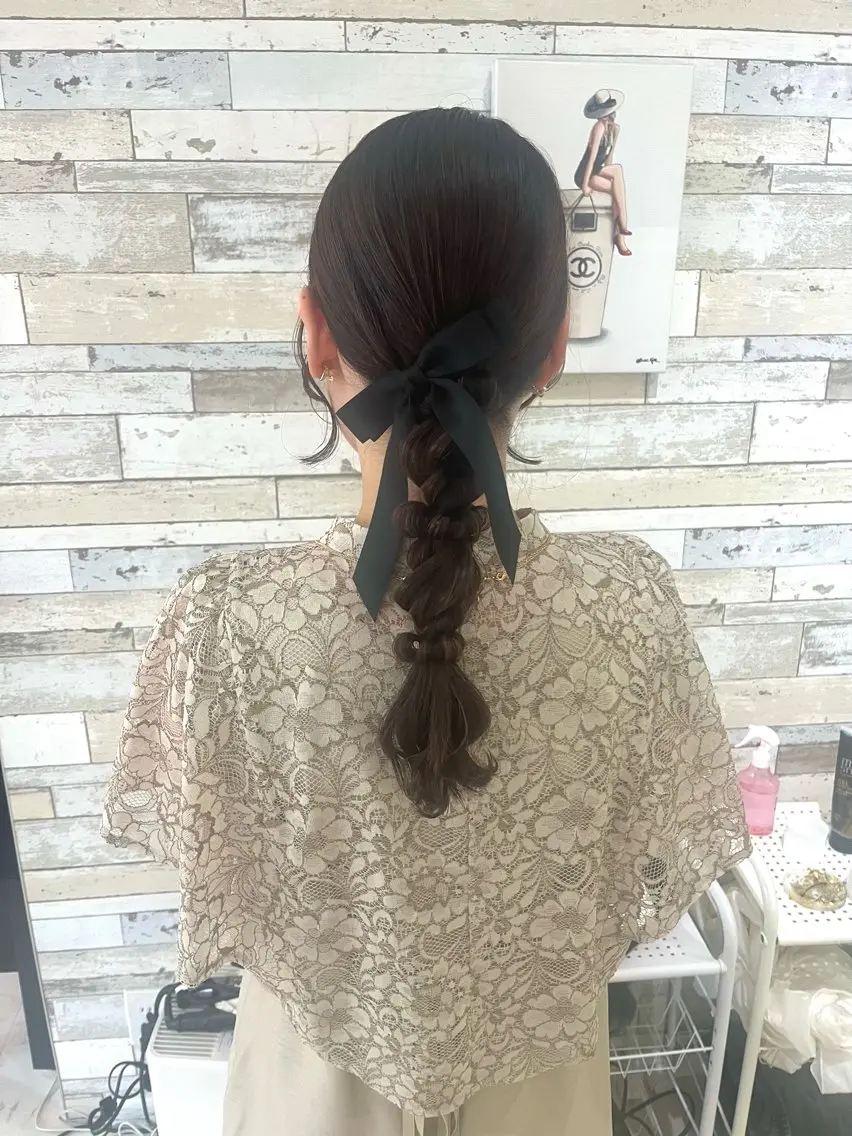 ロング ヘアアレンジ 🪞Unge チヒロ 女性限定のヘアスタイル