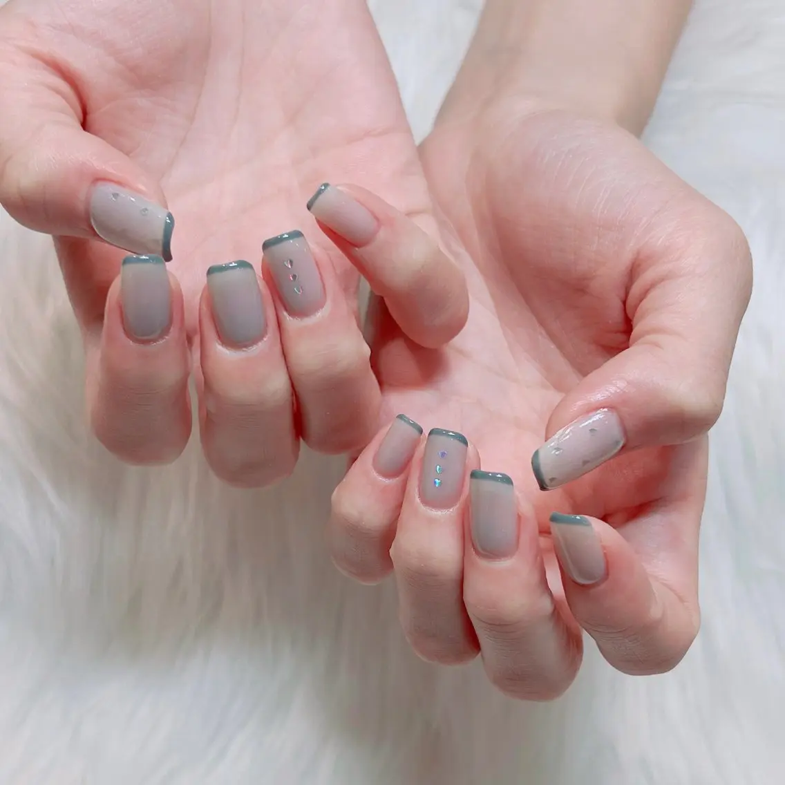 ネイル マグネットネイル ハンドネイル Neolive rita🐾Eimiのネイルデザイン