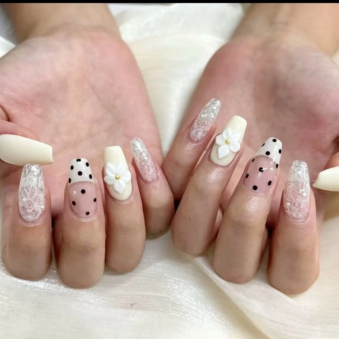 ネイル ハンドネイル 🎀kira 長さだし💗モチ最高のネイルデザイン