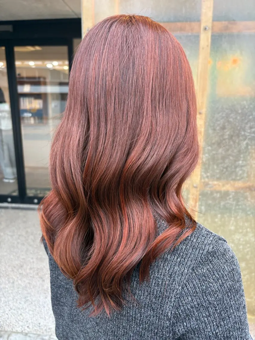 セミロング ヘアカラー 丹羽 来夢のヘアスタイル