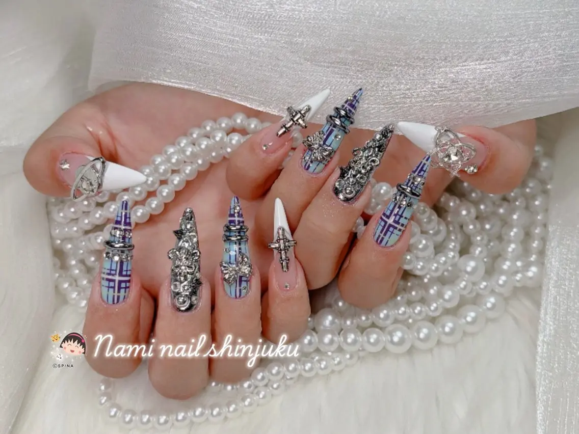 ネイル 長さ出し ガーリー 韓国ネイル ロングネイル 持ち込み ハンドネイル Nami nail salonのネイルデザイン