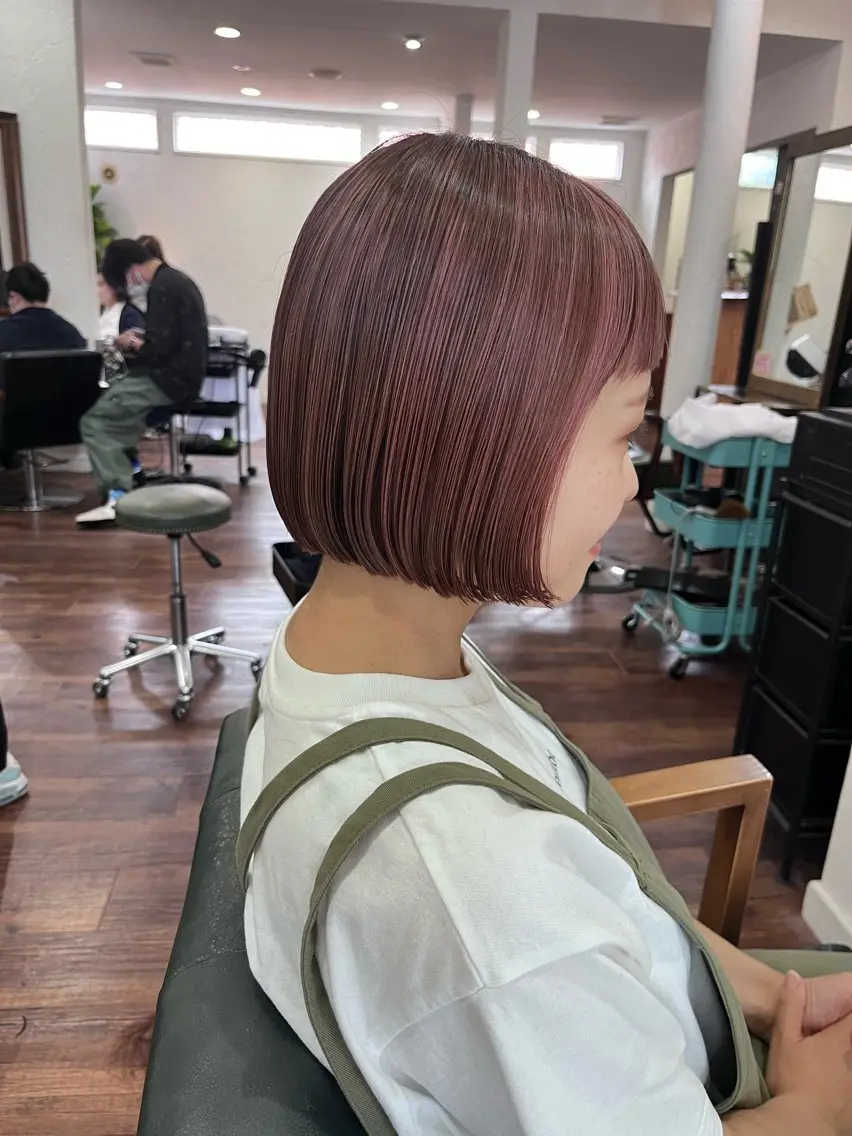 ショート カラー ハイライトカラー ピンクカラー ハイライト 江原 彩華のヘアスタイル