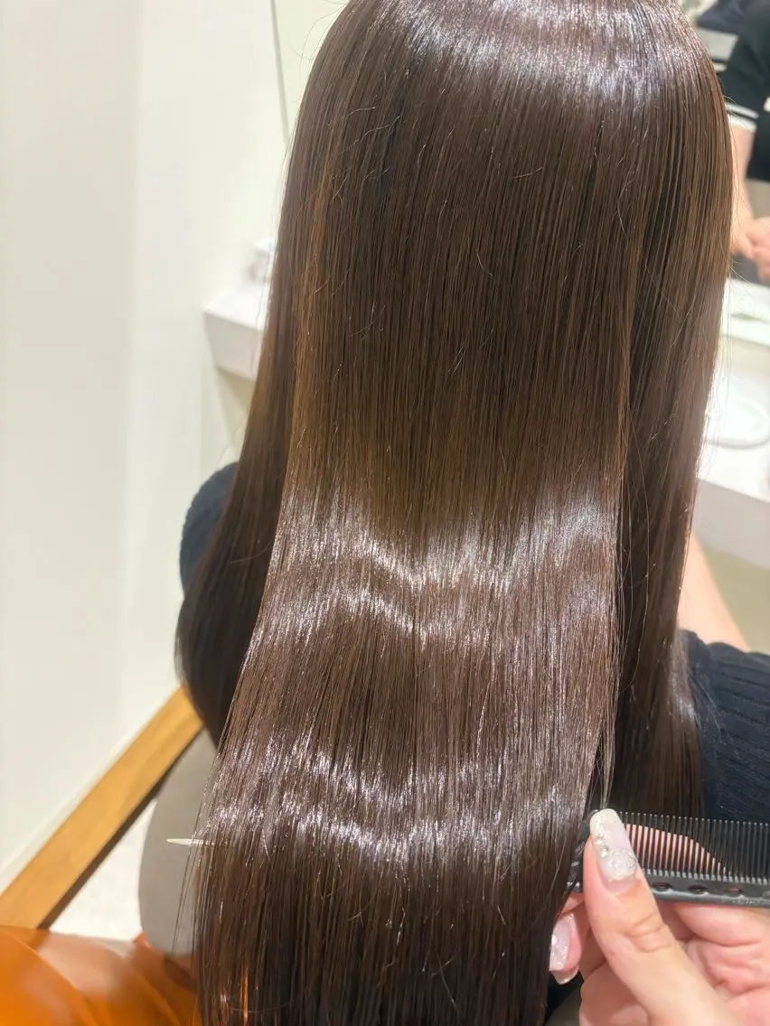 ロング カラー カット ヘアカラー トリートメント ヘッドスパ レイヤー/髪質改善 /YUのヘアスタイル