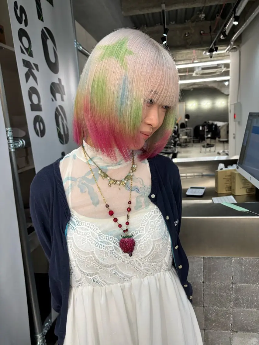 ミディアム カラー ヘアカラー デザインカラー /rioのヘアスタイル