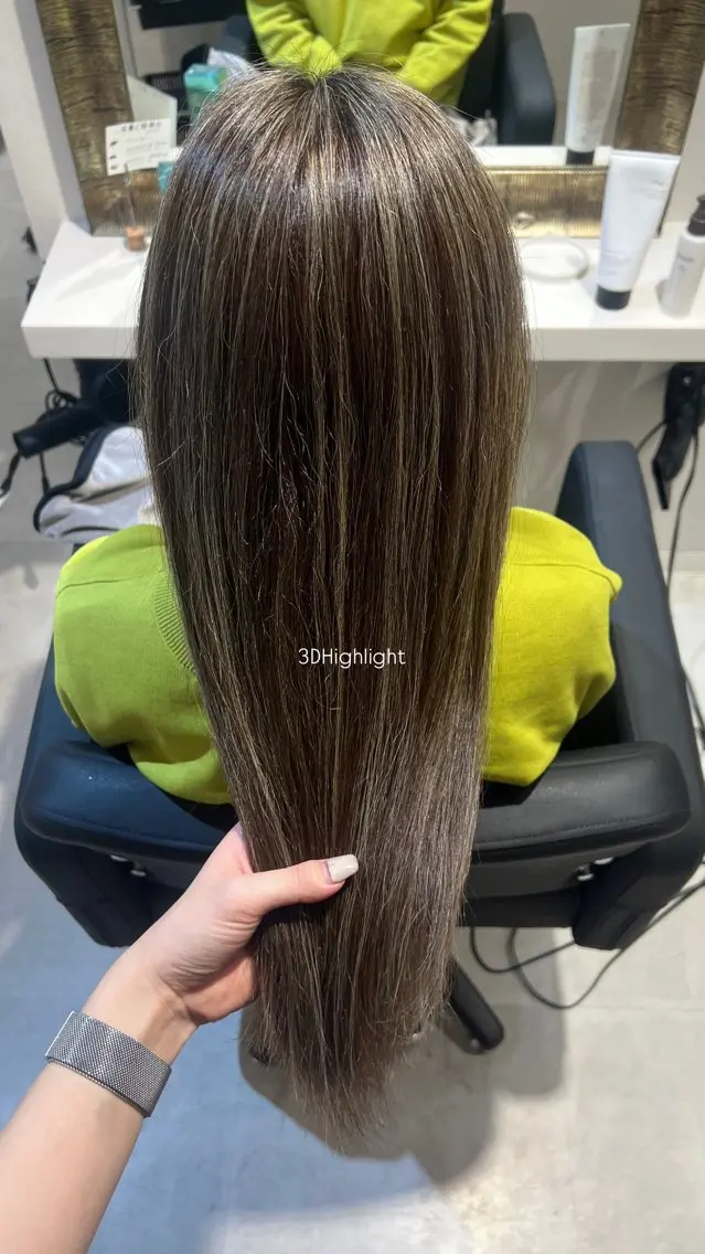 カラー beleef mel meiのヘアスタイル