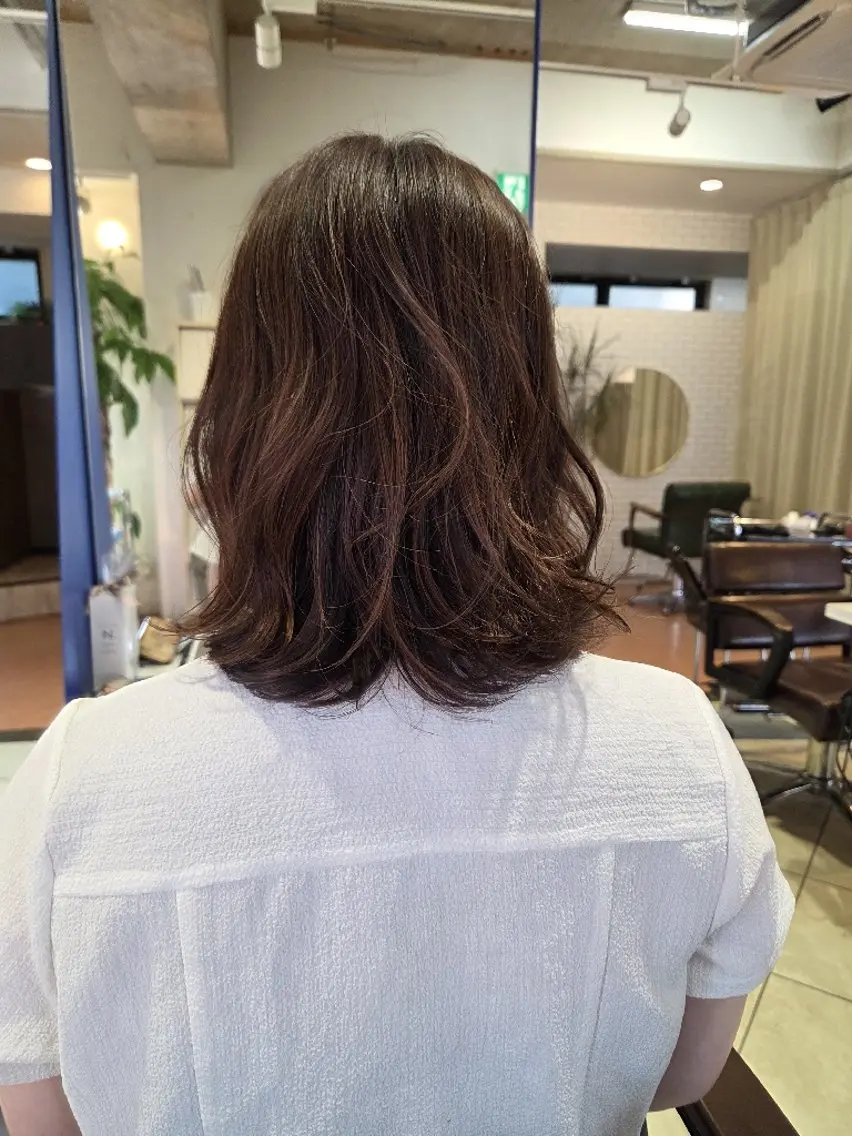 ミディアム ミディアムパーマ カット パーマ トリートメント 武鹿野 光江のヘアスタイル