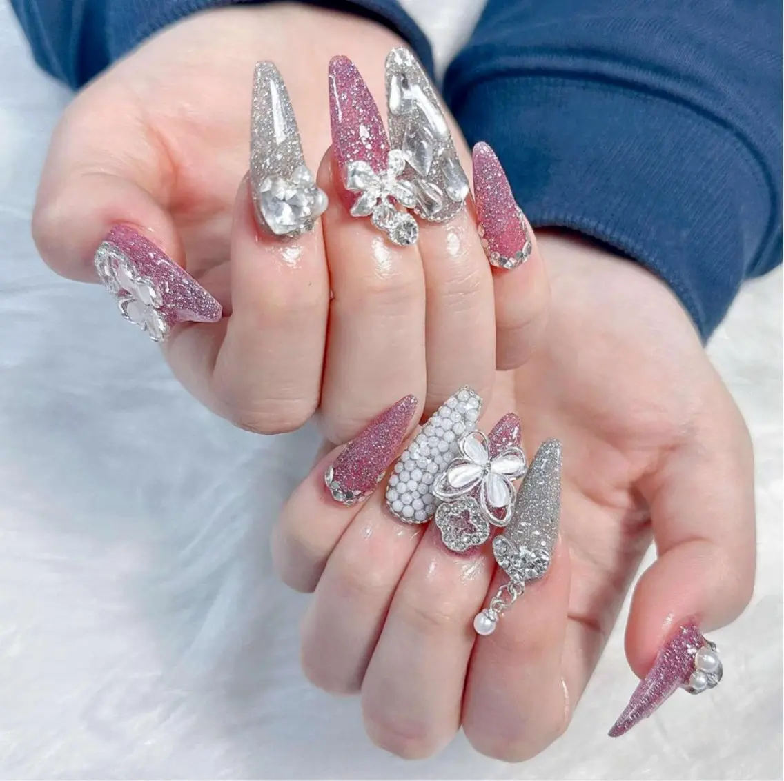 ネイル Hin Hana Nailのネイルデザイン