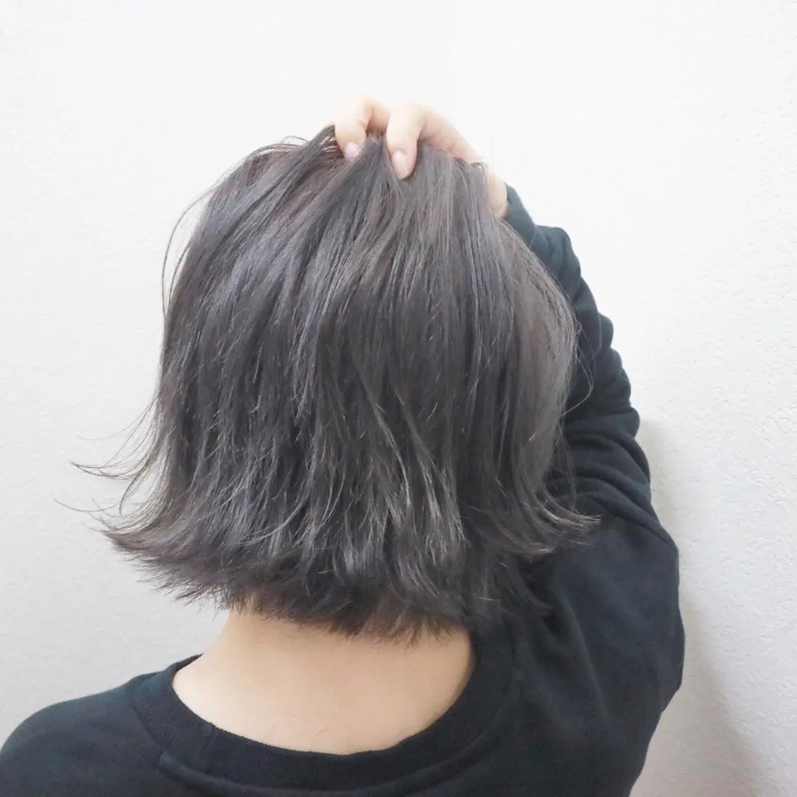 ショート カラー 透明感カラー ダークグレー ダークグレージュ グレージュ ヘアカラー JILBLAN京都 ショート/ハイライトのヘアスタイル