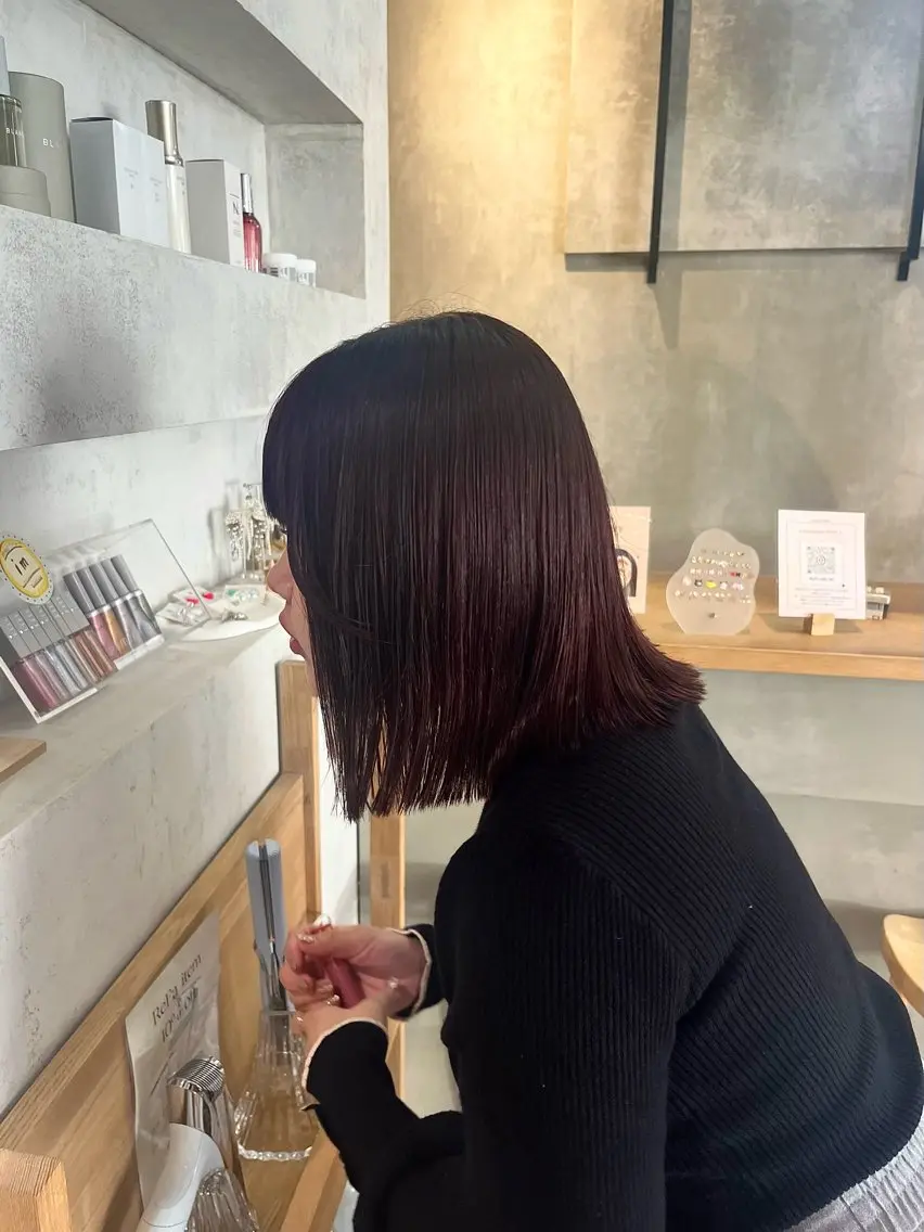 ミディアム カラー レッドカラー ヘアカラー トリートメント 鈴木由衣 /ショート/艶カラーのヘアスタイル