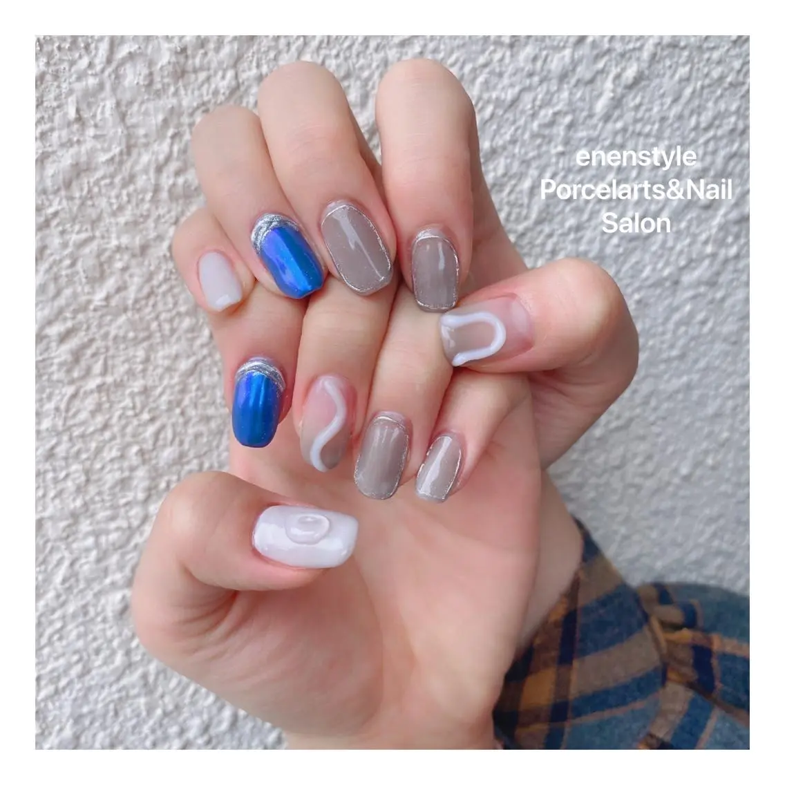 ミディアム ネイル ハンドネイル 🐾enen style 🐾のネイルデザイン