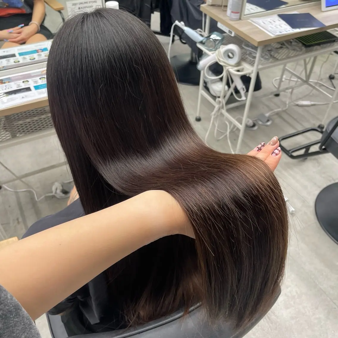 ロング カラー ヘアカラー ななみ.⋆𝜗𝜚 透明感カラー/まつパのヘアスタイル