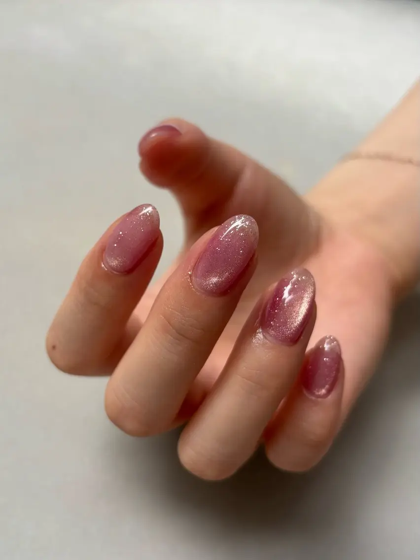 ネイル Manon Tomiのネイルデザイン