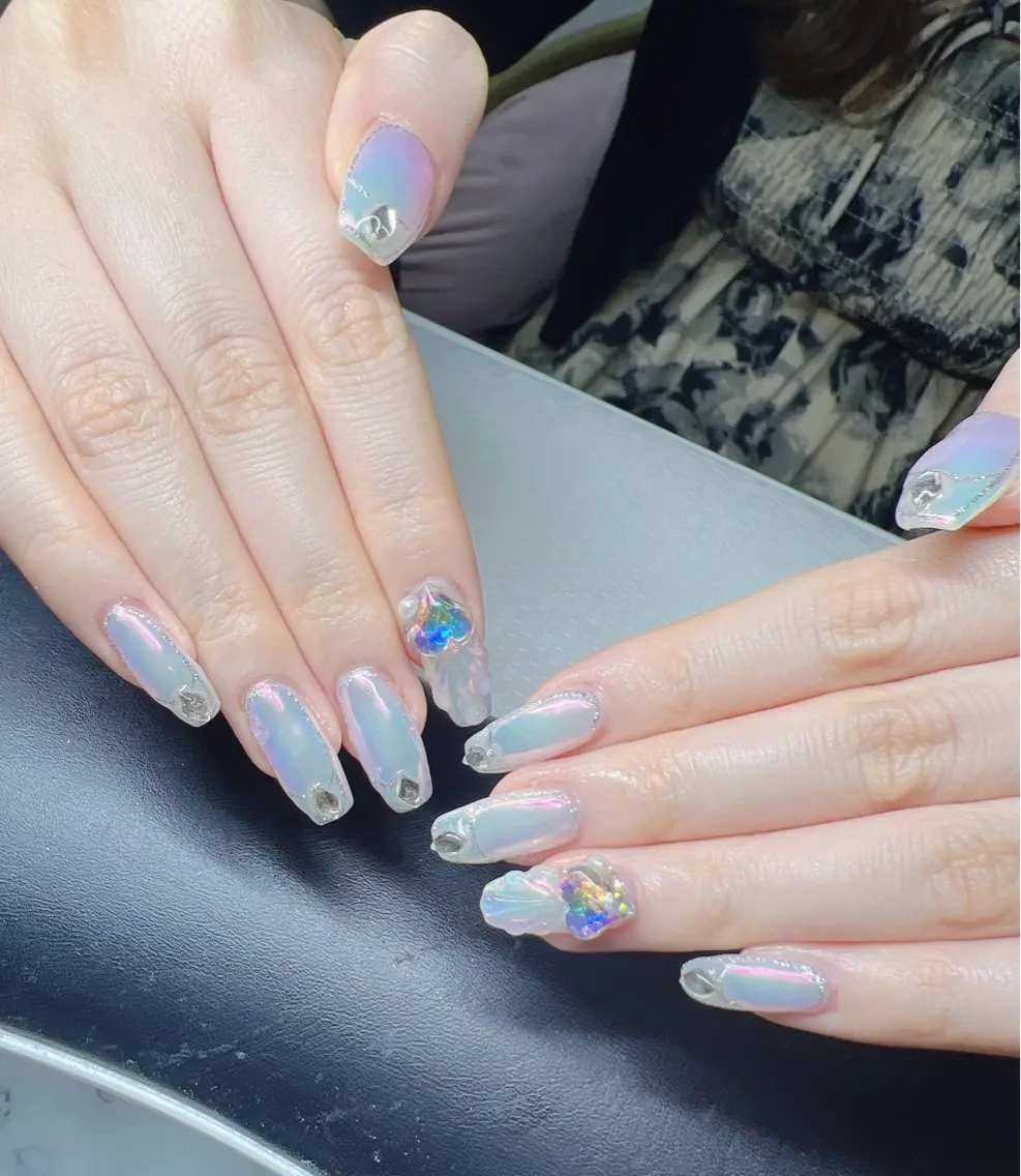 ネイル 長さ出し グラデーション 卒業式 キラキラネイル マグネットネイル ハンドネイル Lee Nailsのネイルデザイン