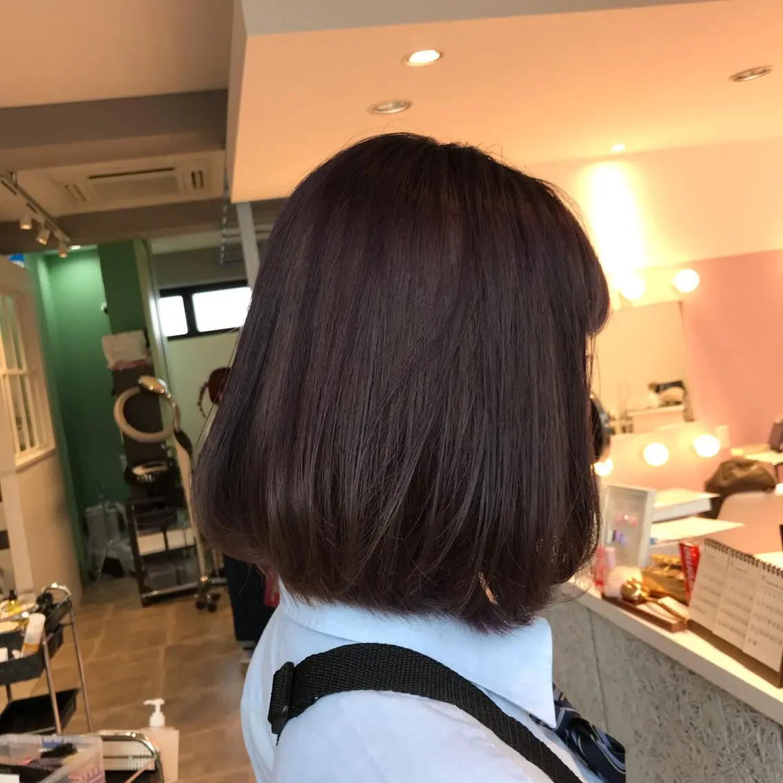ミディアム アッシュ カット ヘアカラー トリートメント 所渉/韓国レイヤー /ウルフカットのヘアスタイル