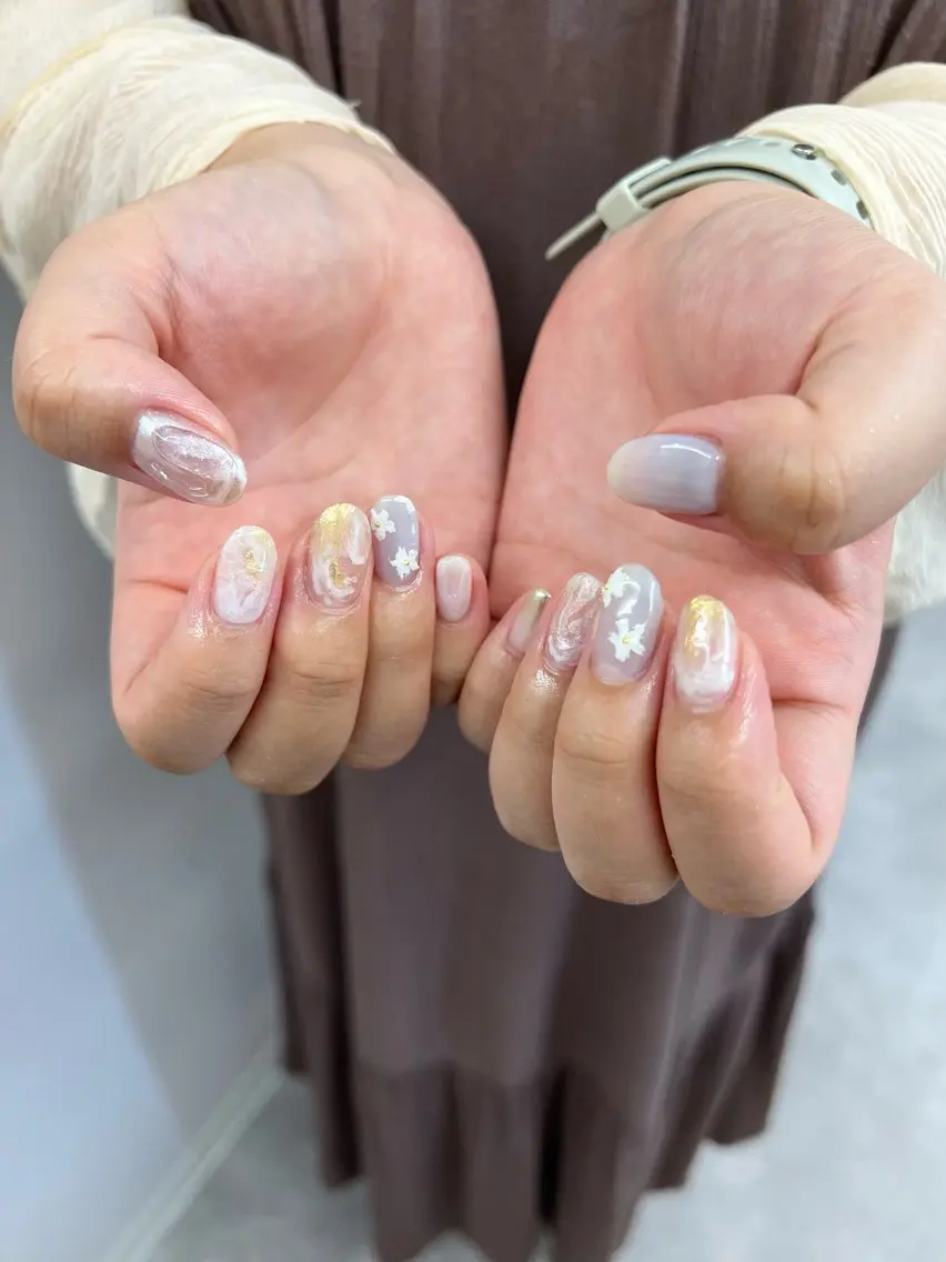 ネイル オーロラネイル ジェルネイル 韓国ネイル マグネットネイル ニュアンスネイル ハンドネイル ハンドケア Bana_ Nailのネイルデザイン