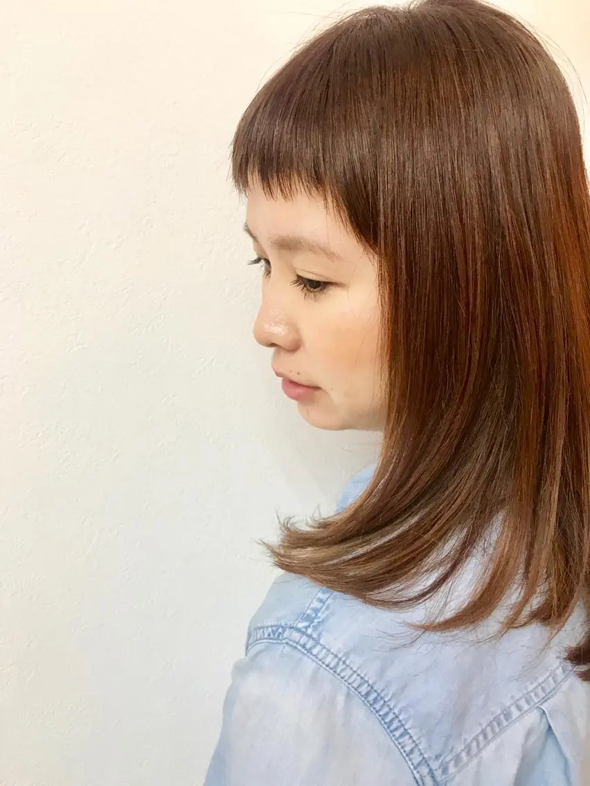 カット+前髪ストレート〔SB込〕の写真