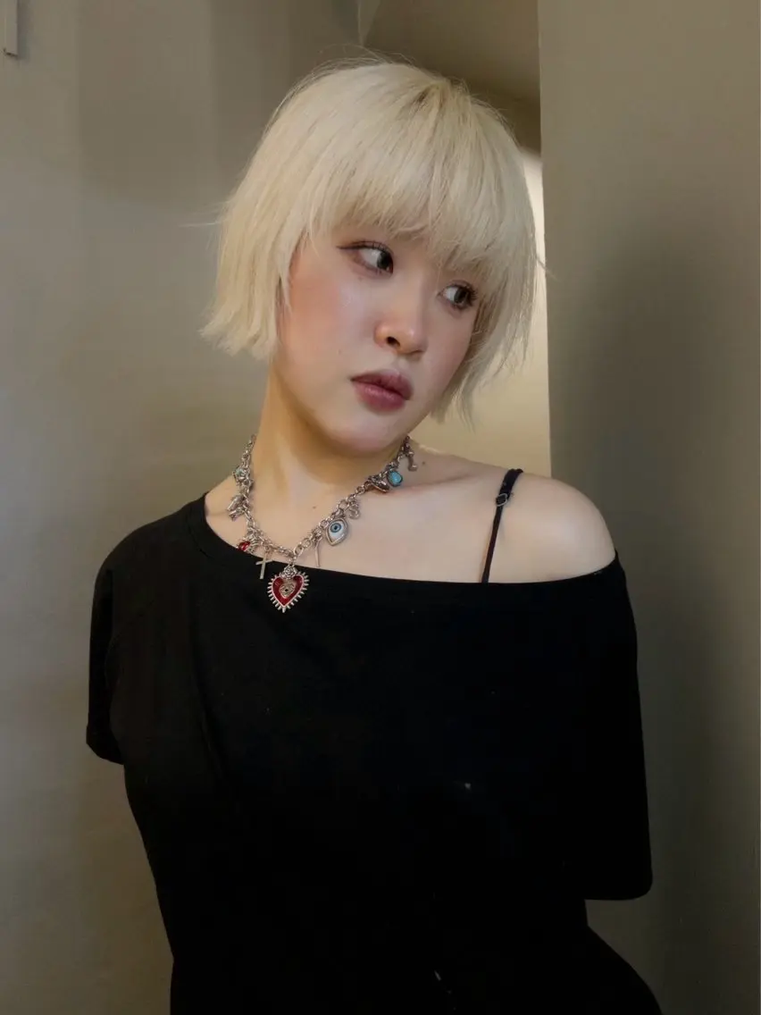 ショート カラー ヘアカラー Yaya ヤヤ / HACO+のヘアスタイル