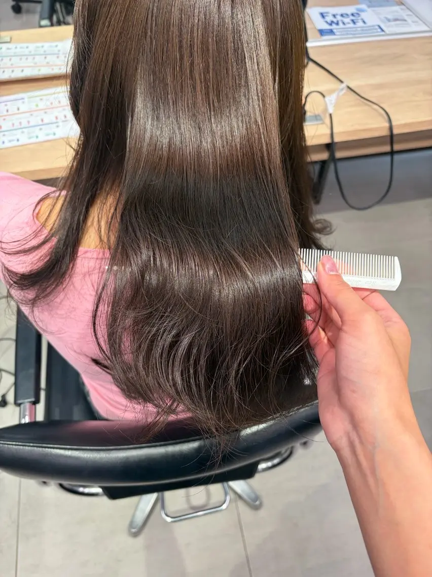 セミロング カラー カット ヘアカラー 縮毛/くすみカラー Mariamu🌼のヘアスタイル
