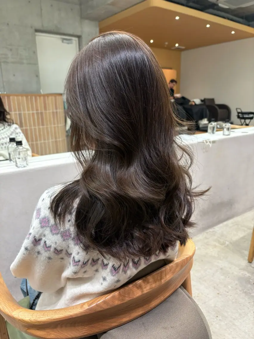 セミロング カラー カット ヘアカラー トリートメント Saki/レイヤー/ 韓国/透明感カラーのヘアスタイル
