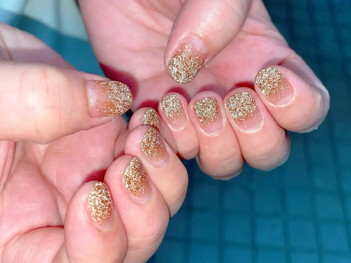 ネイル ジェルネイル ニュアンスネイル パラジェル 春ネイル ハンドネイル nailroom OHANA🌴のネイルデザイン