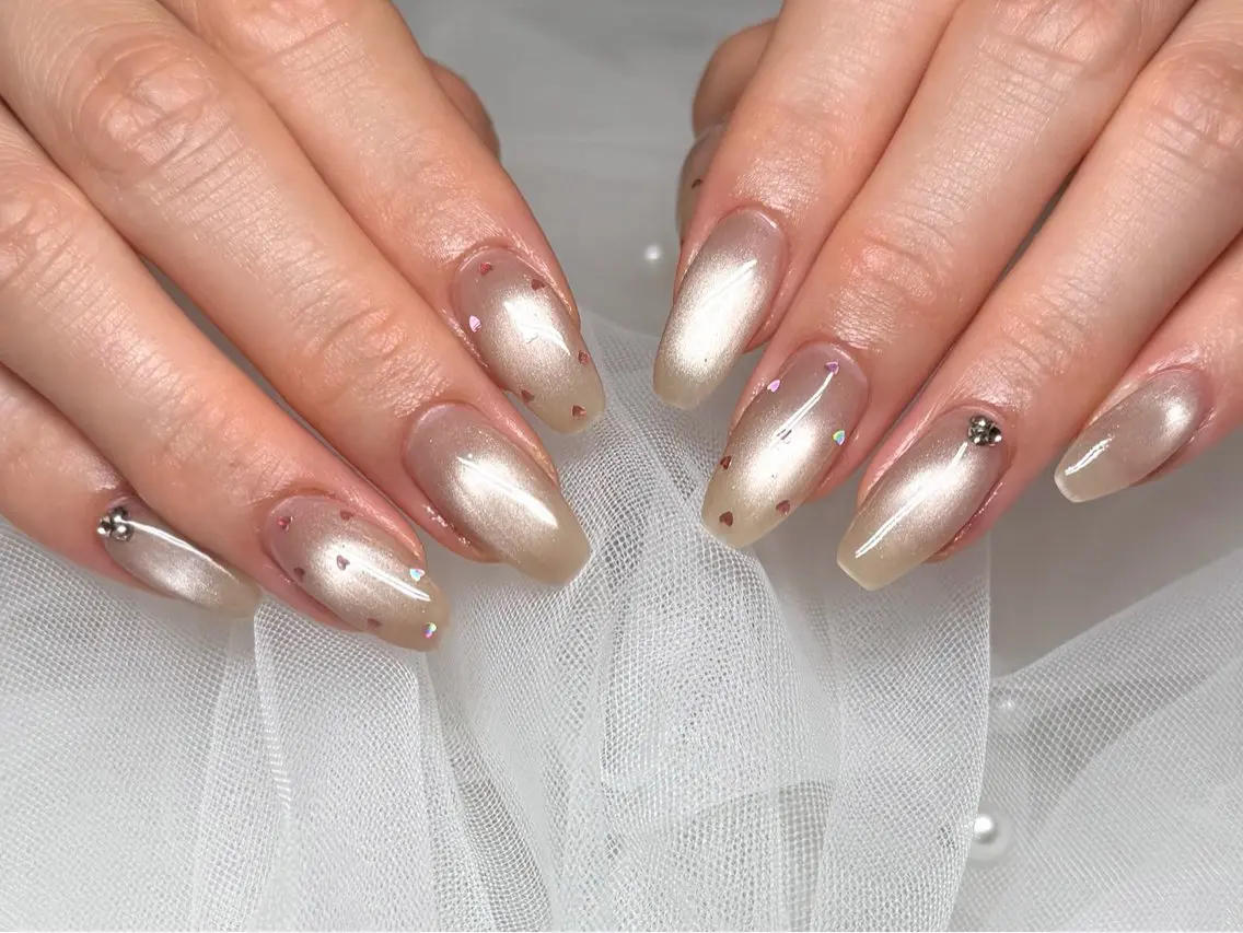 ネイル ハート ホログラムネイル ハンドネイル HazeGrass NAILのネイルデザイン