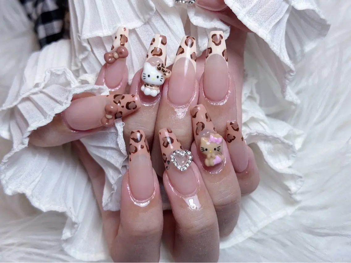 ネイル ハンドネイル 🍑Yun nail 店長🍑のネイルデザイン