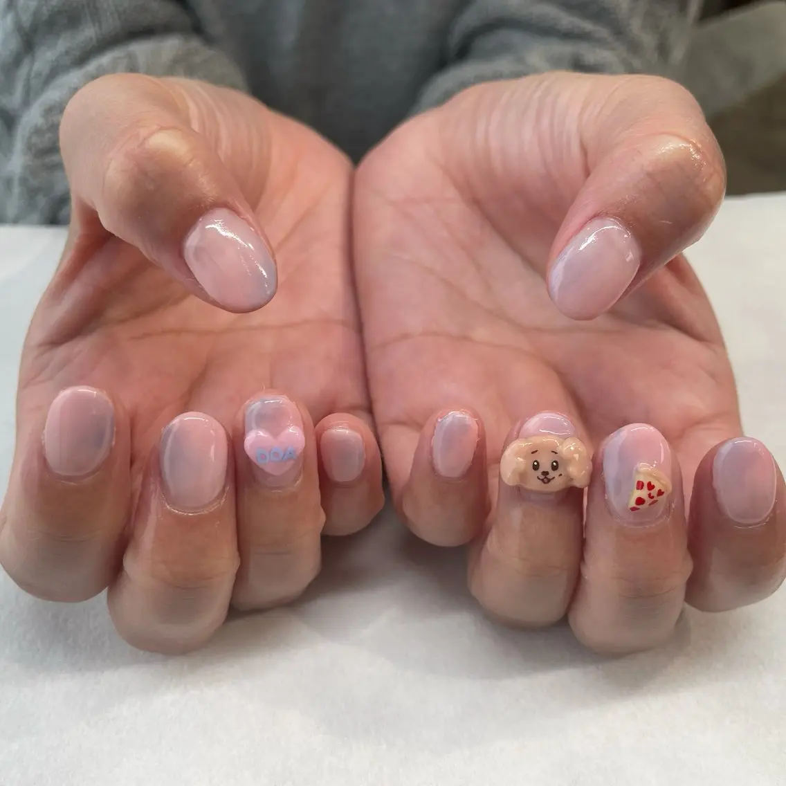 ネイル ハンドネイル 💎🐰 saki. m 🐰💎のネイルデザイン